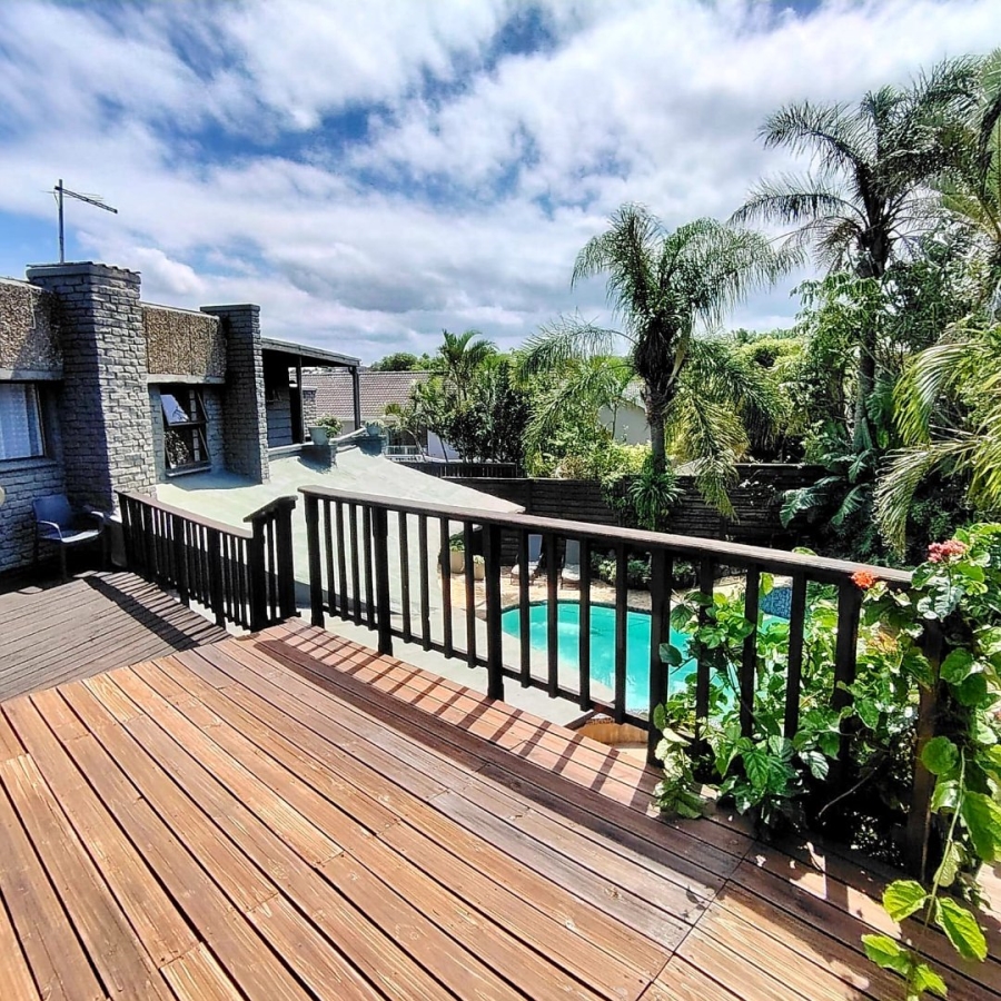 5 Bedroom Property for Sale in Beacon Bay Eastern Cape